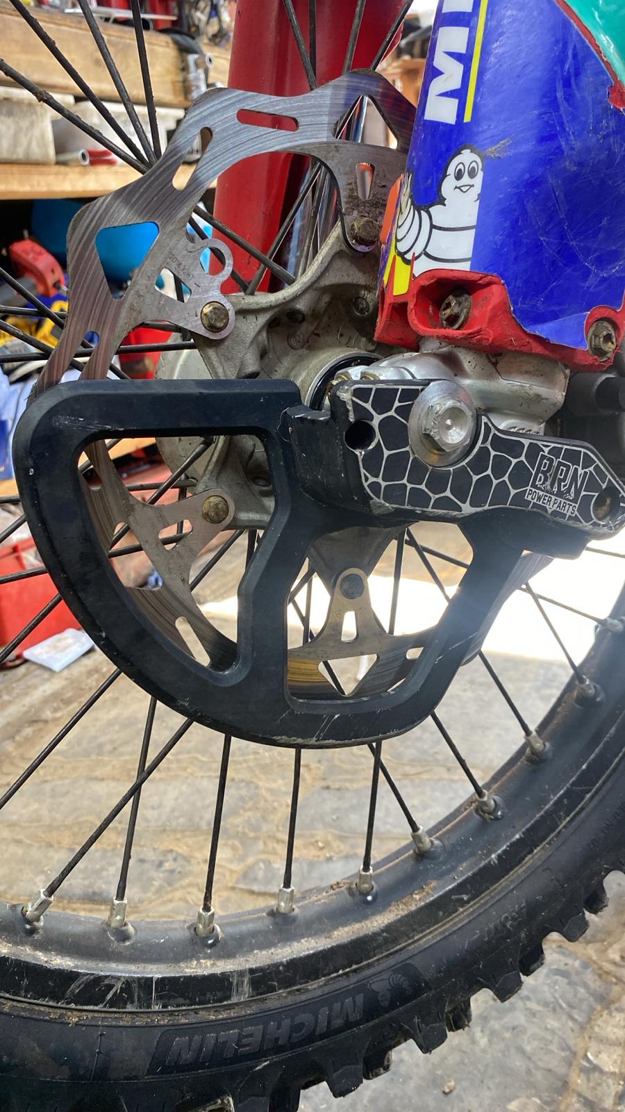 KTM FRONT DISC GUARD - BRN